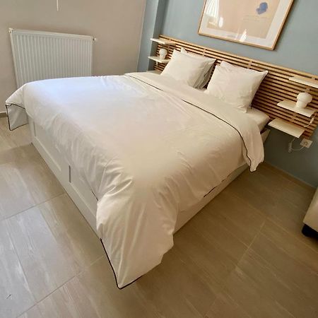 For A Genuine Athenian Homestay! Extérieur photo
